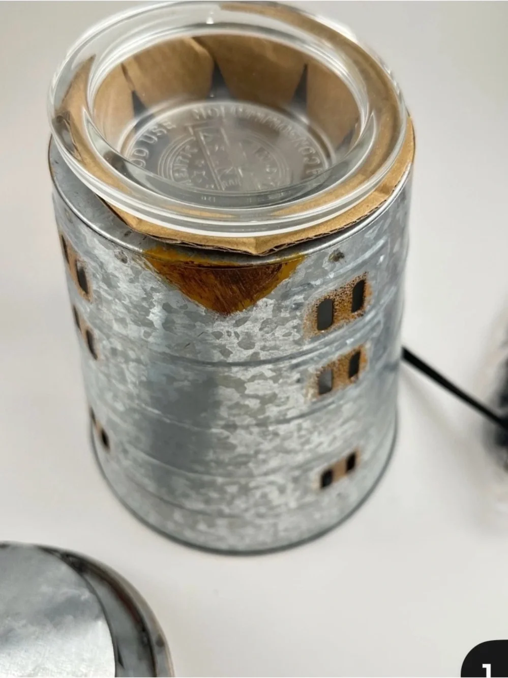 SCENTSY PORTLAND LIGHTHOUSE WARMER – RETIRED – WITH ORIGINAL BOX
